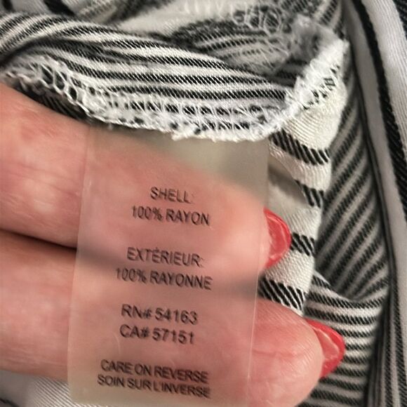 Ivanka Trump Top Size Large Bell Sleeve Stripe - Picture 10 of 10